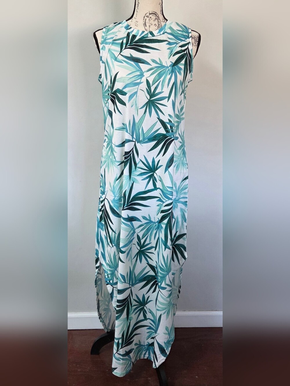 Palm Leaf Maxi Dress In Medium